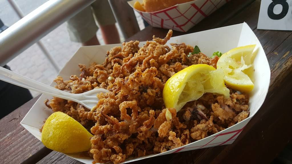 Jeremys Ale House | restaurant | 239 Woodcleft Ave, Freeport, NY 11520, USA | 5166230204 OR +1 516-623-0204