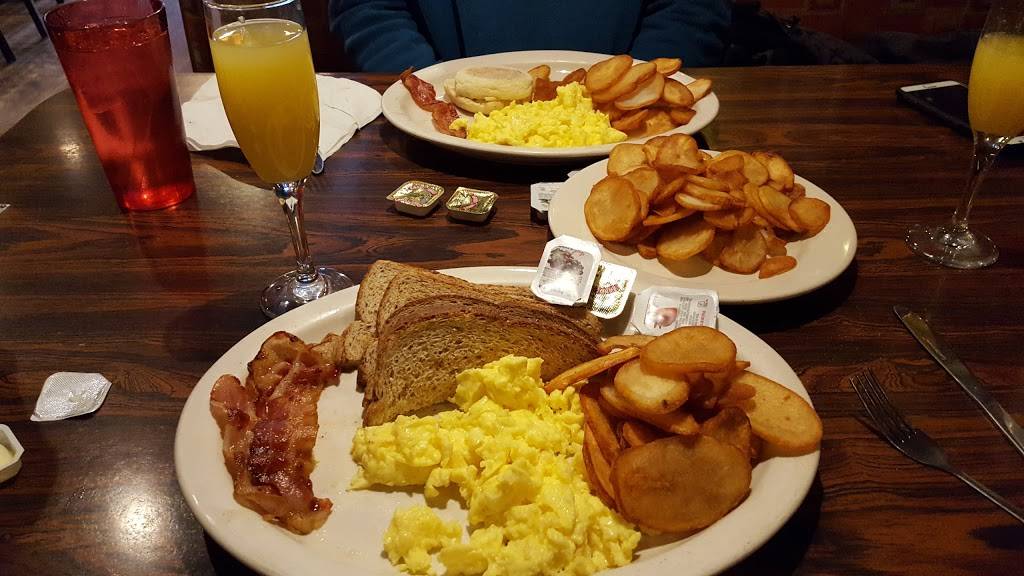 Union Jack Pub | restaurant | 924 Broad Ripple Ave, Indianapolis, IN 46220, USA | 3172574343 OR +1 317-257-4343