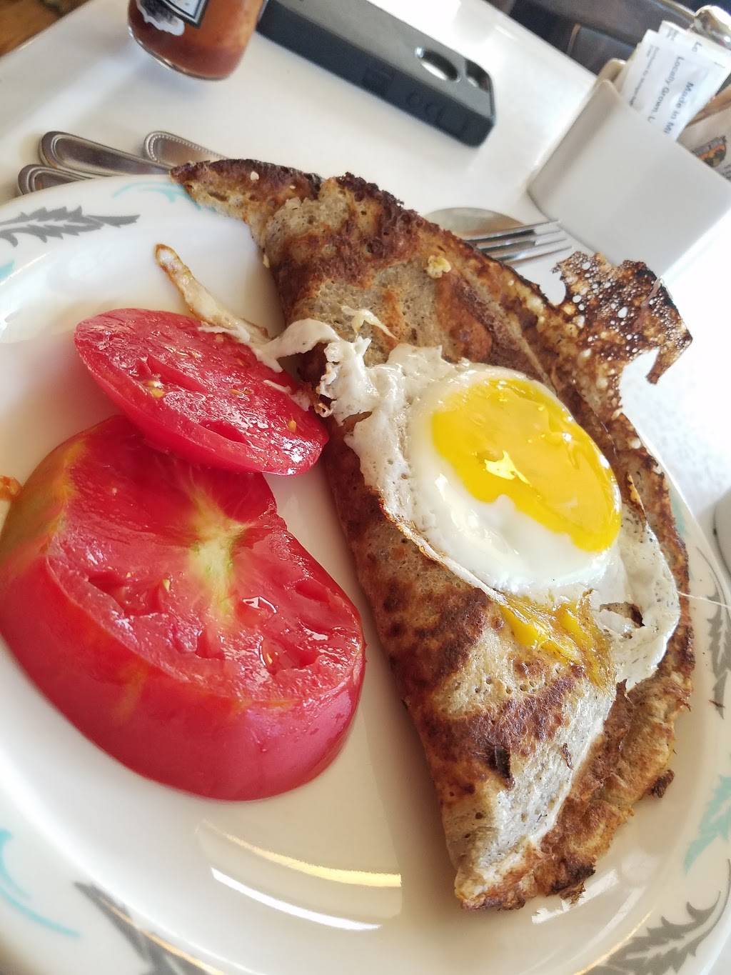 Luisas Cafe | cafe | 13698 Red Arrow Hwy, Harbert, MI 49115, USA | 2694699037 OR +1 269-469-9037