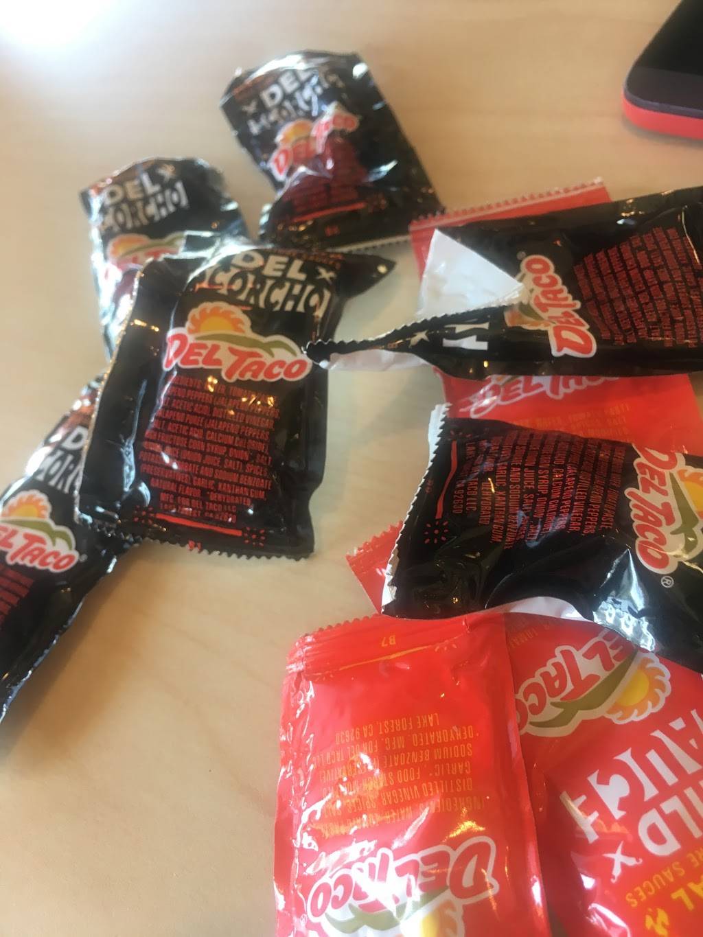 Del Taco | meal takeaway | 82742 CA-111, Indio, CA 92201, USA | 7603426652 OR +1 760-342-6652