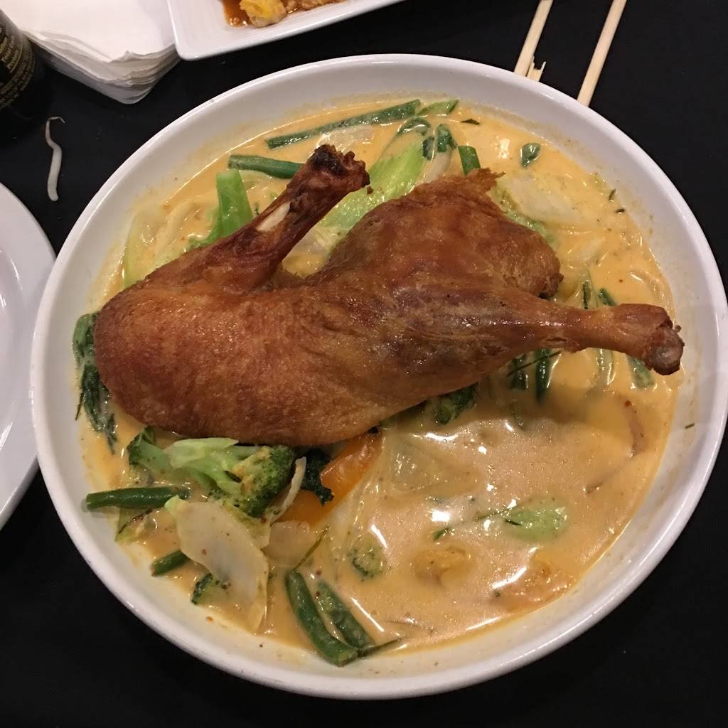 Noys Bistro And Lounge | restaurant | 31 Chailett Rd, Rotonda West, FL 33947, USA | 9412145194 OR +1 941-214-5194