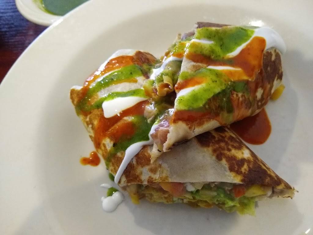 La Cueva | restaurant | 18486 Prospect Rd, Saratoga, CA 95070, USA | 4085178603 OR +1 408-517-8603