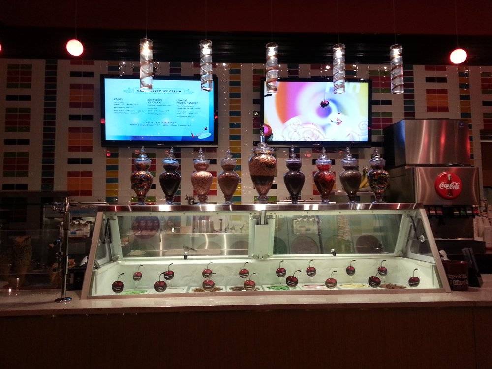 Lique | restaurant | 8425 Indio Springs Pkwy, Indio, CA 92203, USA | 8008272946 OR +1 800-827-2946