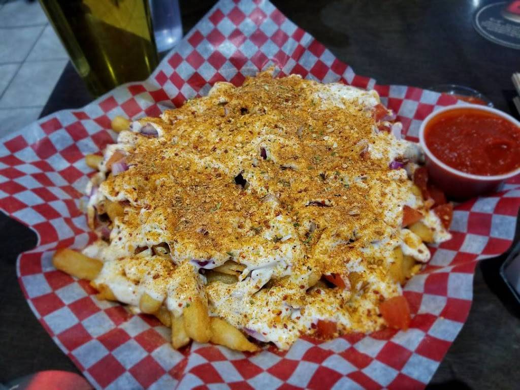 Wing House | restaurant | 365 Westwood Dr, Cobourg, ON K9A 4M5, Canada | 2892521888 OR +1 289-252-1888