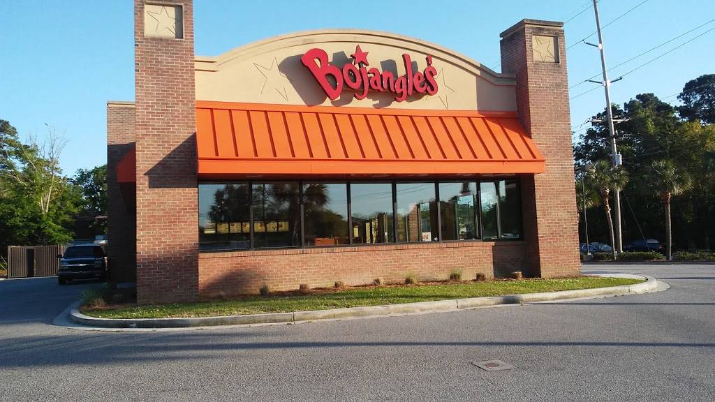 Bojangles Famous Chicken n Biscuits | restaurant | 740 Folly Rd, Charleston, SC 29412, USA | 8437958323 OR +1 843-795-8323
