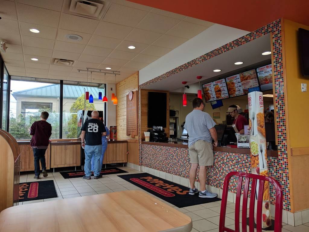 Popeyes Louisiana Kitchen | restaurant | 2602 N Roan St, Johnson City, TN 37601, USA | 4232628085 OR +1 423-262-8085