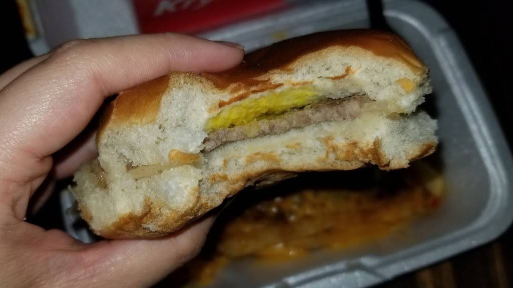 Krystal | meal takeaway | 1024 N Memorial Pkwy, Huntsville, AL 35801, USA | 2565360531 OR +1 256-536-0531