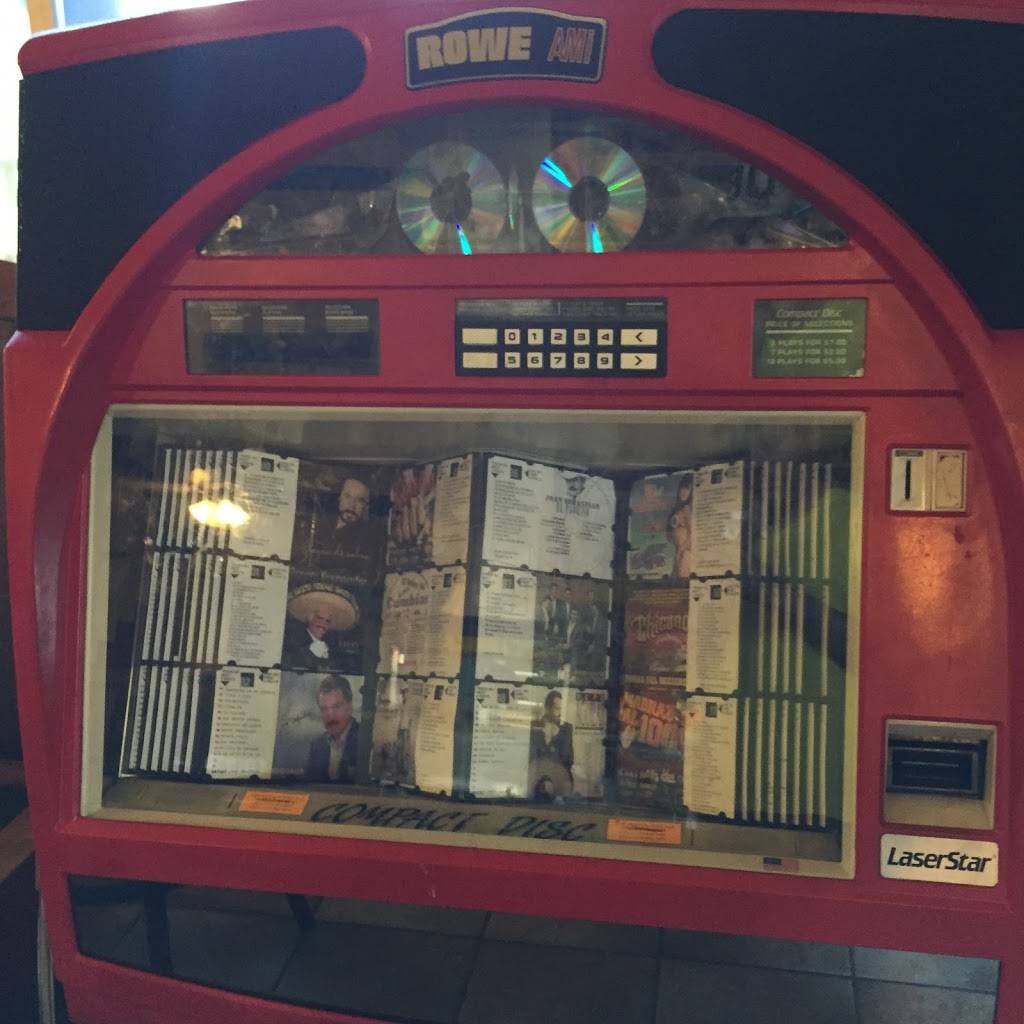 Las Champas | restaurant | 111 N Pacific Ave, San Pedro, CA 90731, USA | 4244775108 OR +1 424-477-5108