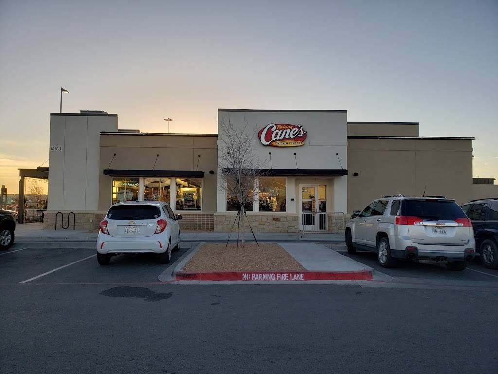 Raising Canes Chicken Fingers | meal takeaway | 6450 N Desert Blvd, El Paso, TX 79912, USA | 9155845342 OR +1 915-584-5342