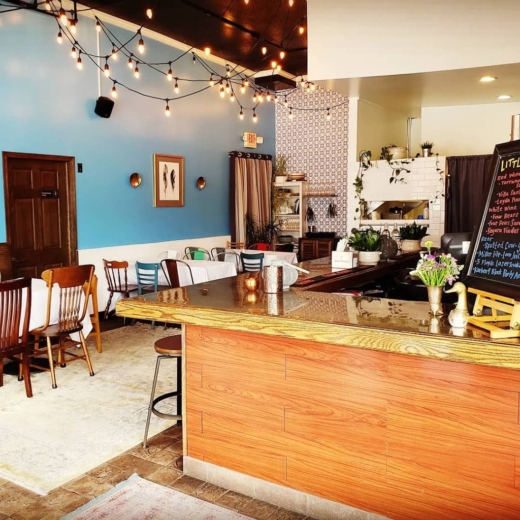 Little Duck | restaurant | 2301 S Howell Ave, Milwaukee, WI 53207, USA | 4145095924 OR +1 414-509-5924