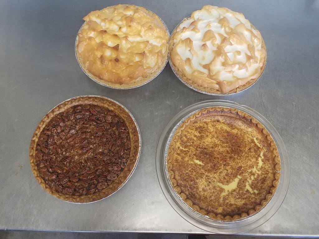 Hi-way cafe | cafe | 320 US-24, Salisbury, MO 65281, USA | 6603885504 OR +1 660-388-5504