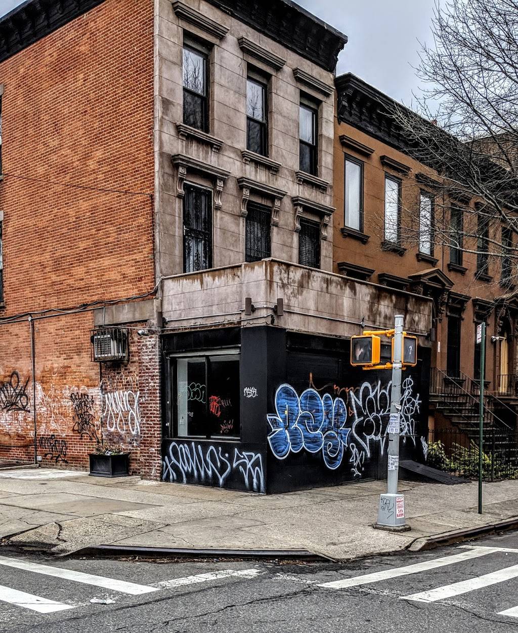 SOLDIER JERK CENTER & RESTAURANT | restaurant | 98 Malcolm X Blvd, Brooklyn, NY 11221, USA | 3476275394 OR +1 347-627-5394