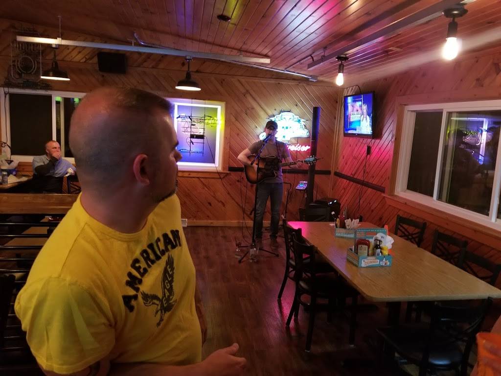 Redstones North End Tavern | restaurant | S593B Lavalle Rd, La Valle, WI 53941, USA | 6089857888 OR +1 608-985-7888