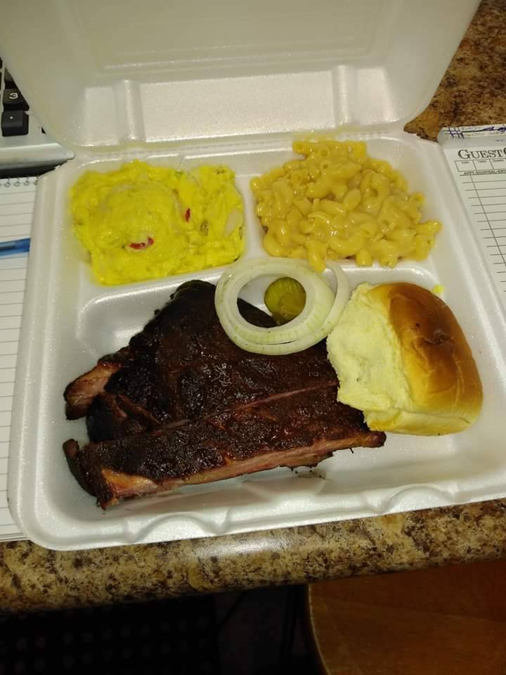 Barbecue Smokehouse | restaurant | 3501 Miller Ave, Fort Worth, TX 76119, USA | 8175381770 OR +1 817-538-1770