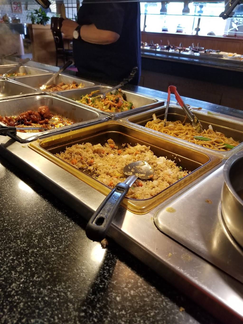 China Garden | restaurant | 2016 Cedar Plaza Dr #3, Muscatine, IA 52761, USA | 5632886943 OR +1 563-288-6943