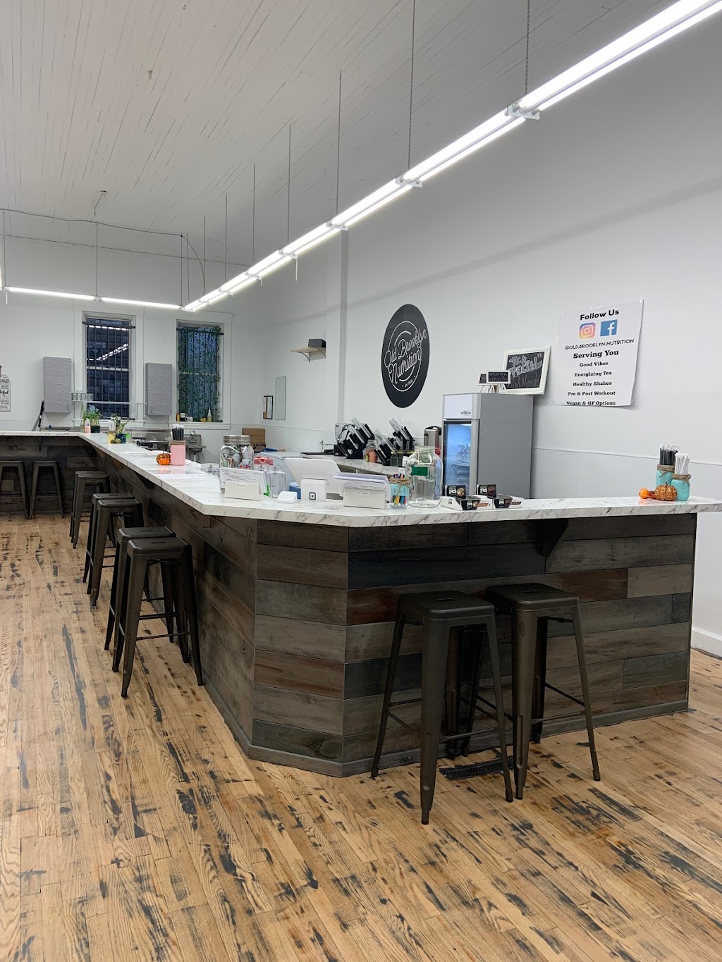 Old Brooklyn Nutrition | restaurant | 4138 Pearl Rd, Cleveland, OH 44109, USA | 2166444521 OR +1 216-644-4521