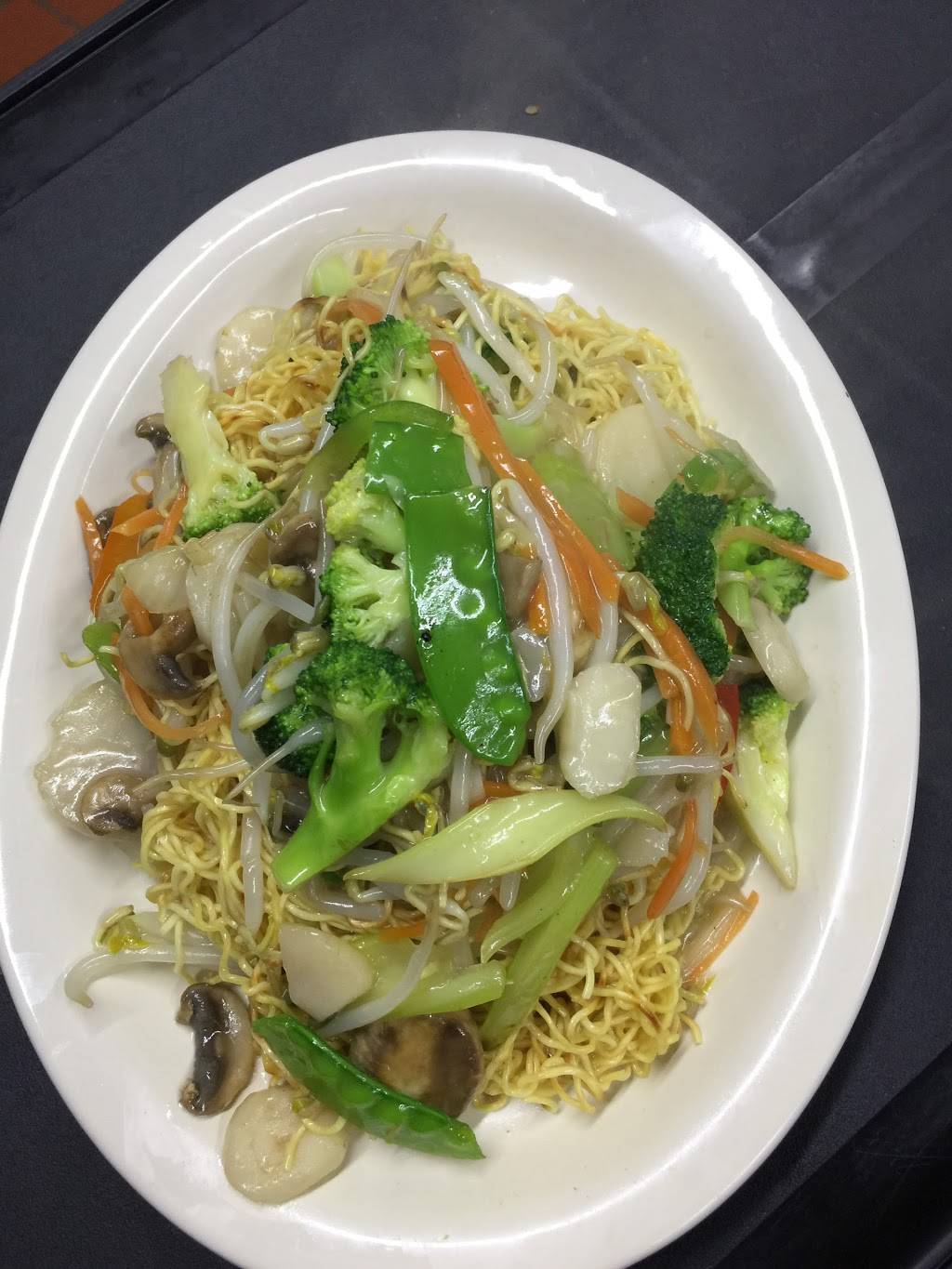 Lams Pearl City Restaurant | restaurant | 20749 13 Mile Rd, Roseville, MI 48066, USA | 5862934640 OR +1 586-293-4640