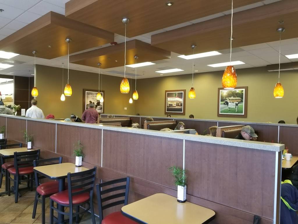 Chick-fil-A | restaurant | 565 S Vance St, Lakewood, CO 80226, USA | 3039276303 OR +1 303-927-6303