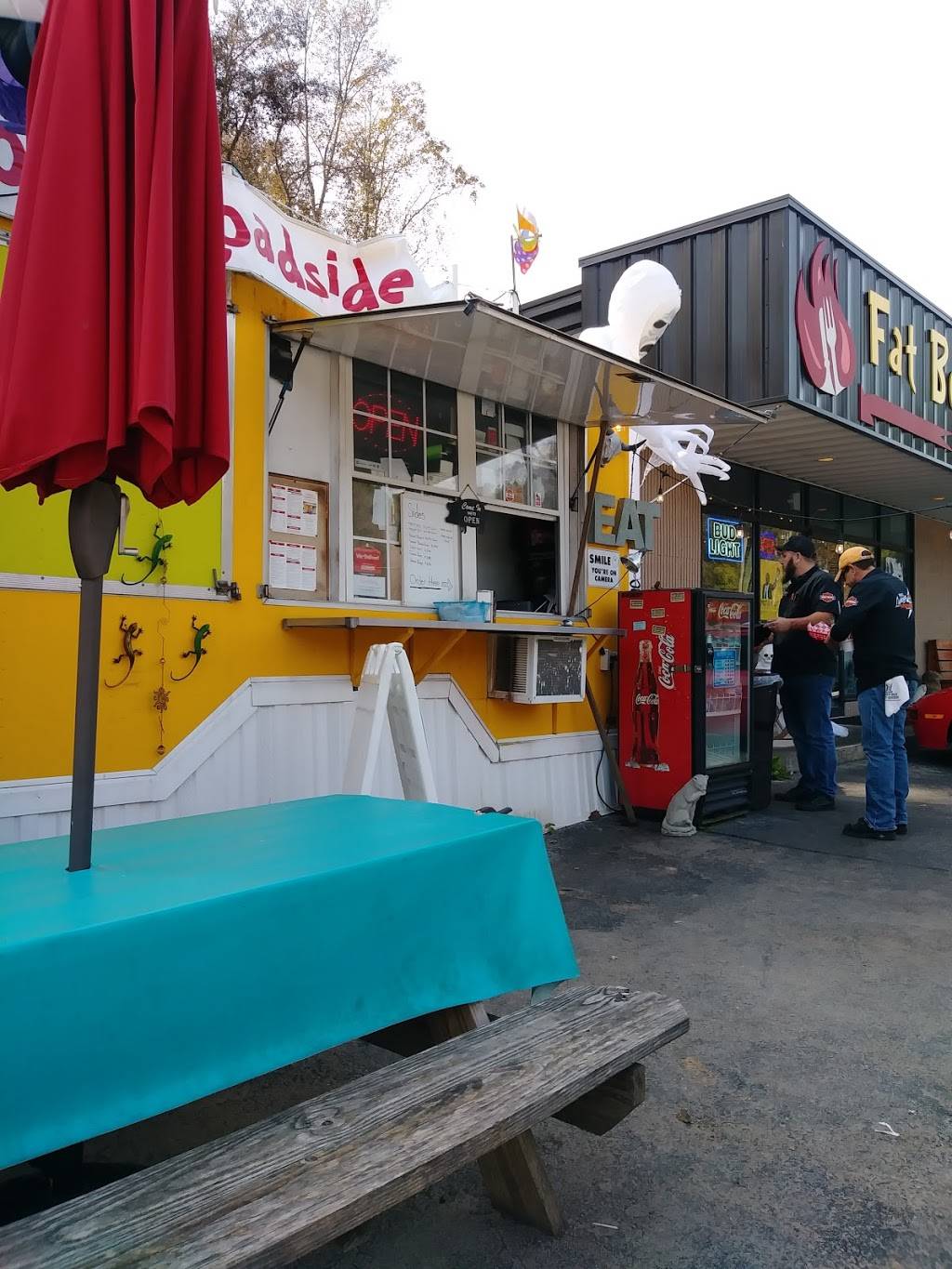 Fat Boys Roadside Eats | restaurant | 8106 Standifer Gap Rd, Chattanooga, TN 37421, USA | 4237150059 OR +1 423-715-0059