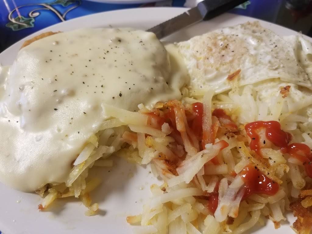 Bettys Cafe | restaurant | 6307 King Hill Ave, St Joseph, MO 64504, USA | 8162389847 OR +1 816-238-9847