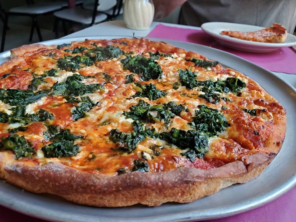 Rays Pizza | restaurant | 2186 Acushnet Ave, New Bedford, MA 02745, USA | 5089983636 OR +1 508-998-3636