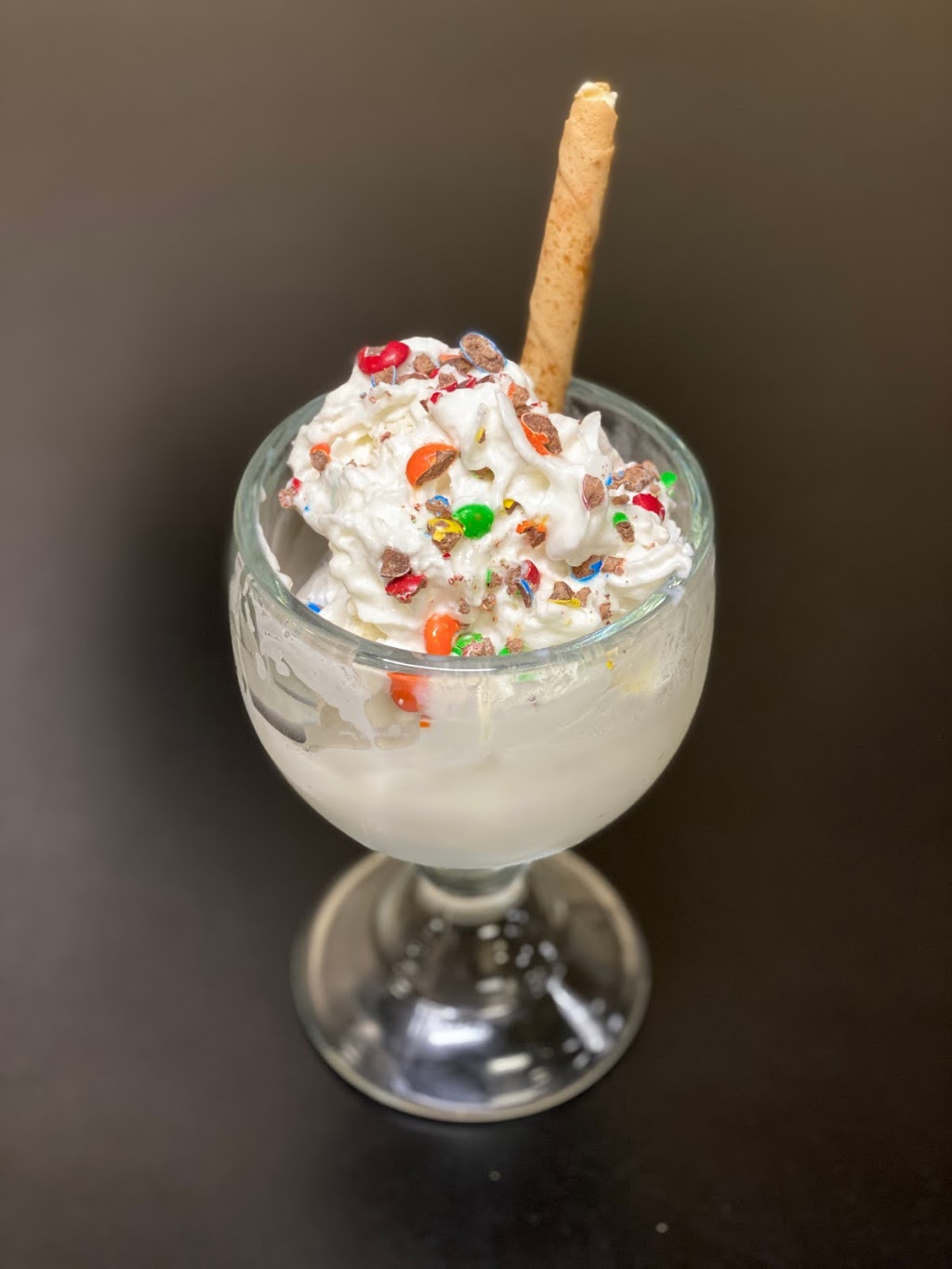 Foodies Restaurant And Grill | restaurant | 2405 E Parkway Dr #2, Russellville, AR 72802, USA | 4792195432 OR +1 479-219-5432