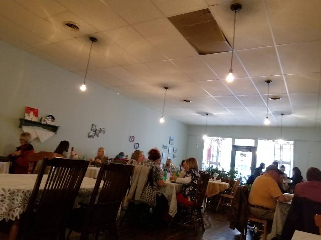 Sweet Tooth Cafe | cafe | 114 E Main St # 1, Rogersville, TN 37857, USA | 4239217400 OR +1 423-921-7400