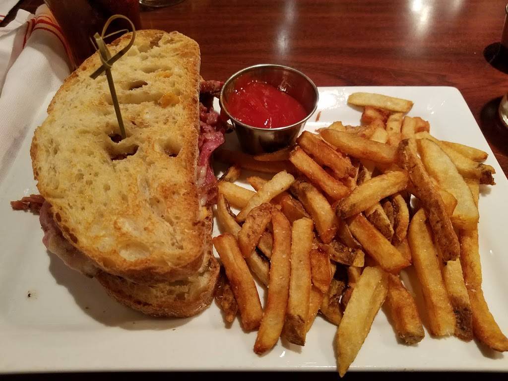 Cask Republic | restaurant | 179 Crown St, New Haven, CT 06510, USA | 4752388335 OR +1 475-238-8335