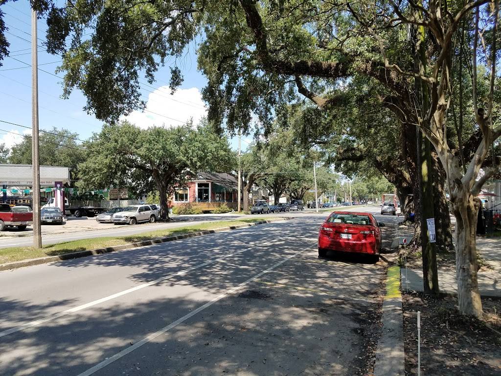 Biscuits & Buns on Banks | meal takeaway | 4337 Banks St, New Orleans, LA 70119, USA | 5042734600 OR +1 504-273-4600