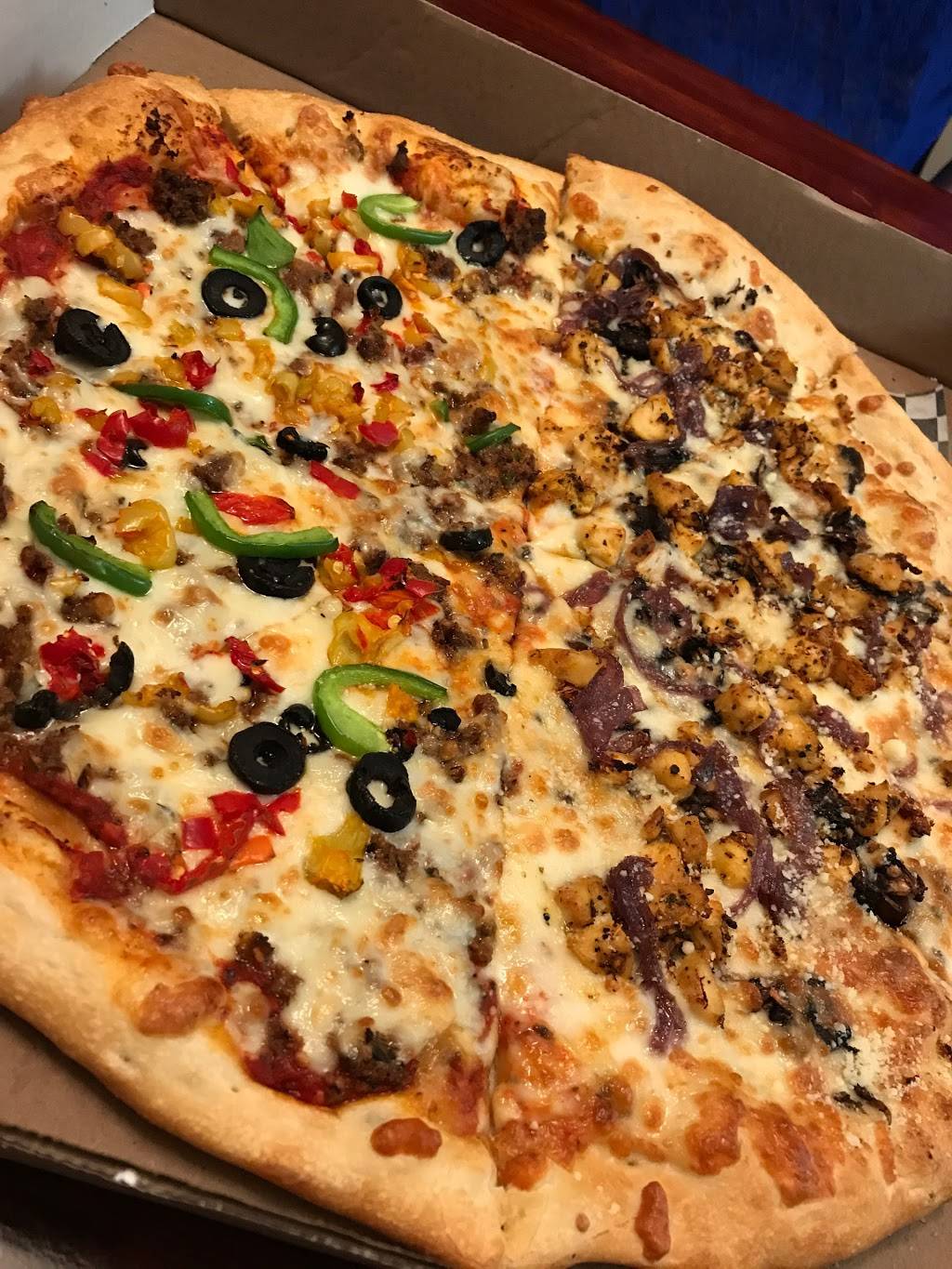 La Pâte d`Or pizzeria | meal delivery | Rue Elgar, Verdun, QC H3E 1C9, Canada | 5147621212 OR +1 514-762-1212