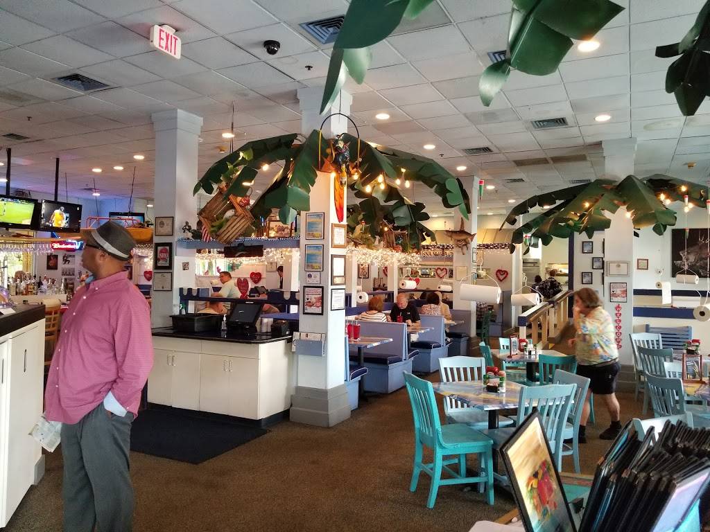 Anna Maria Oyster Bar Landside | restaurant | 6906 14th St W, Bradenton, FL 34207, USA | 9417587880 OR +1 941-758-7880