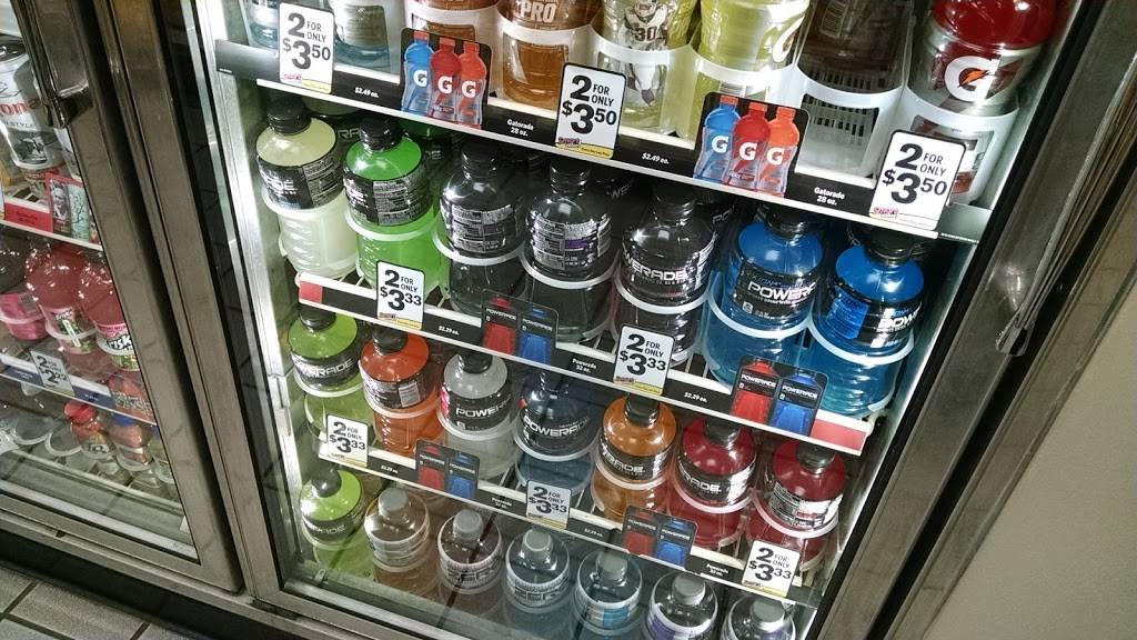 Holiday Stationstores | cafe | 19 W Adams St, Iron River, MI 49935, USA | 9062655958 OR +1 906-265-5958