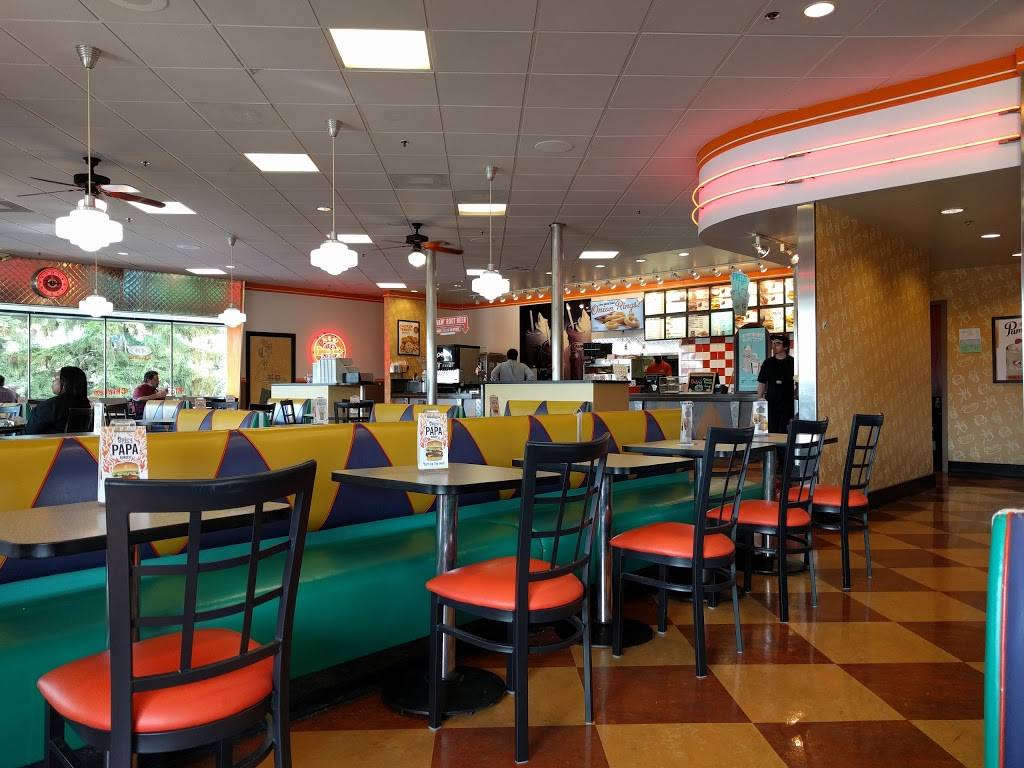 A&W Restaurant | restaurant | 210 Town Center Dr, Dearborn, MI 48126, USA | 3132711676 OR +1 313-271-1676