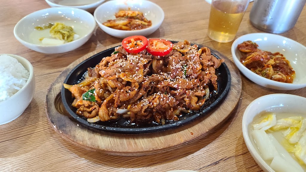 Myung Dong Kyoja (MDK Noodles) | restaurant | 9798 Bellaire Blvd Suite F, Houston, TX 77036, USA | 2818883141 OR +1 281-888-3141