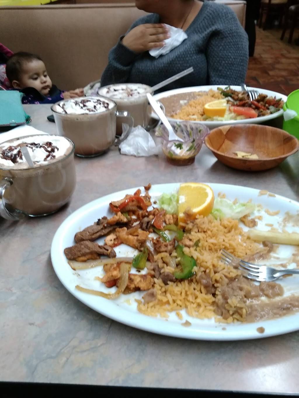 DAngelos Mexican Restaurant | restaurant | 353 Main St, Watsonville, CA 95076, USA | 8317281611 OR +1 831-728-1611