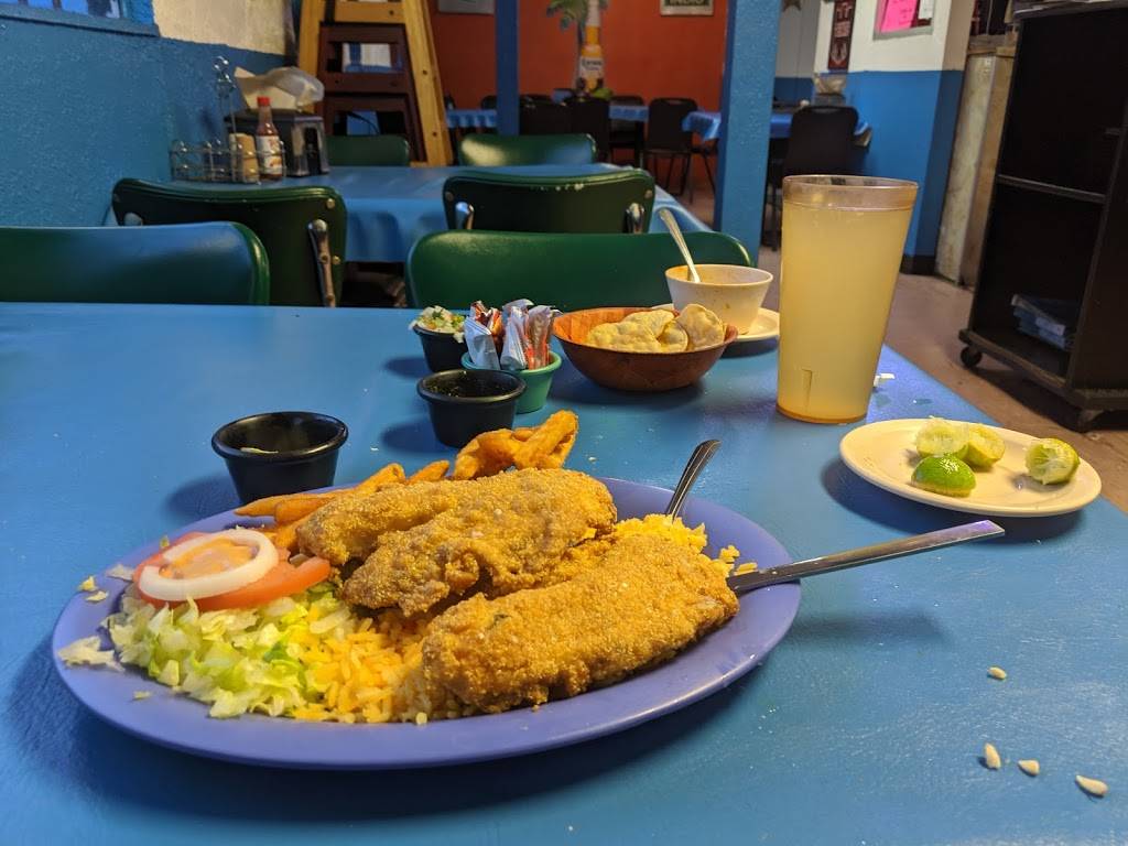 Cazares Burritos | restaurant | 6211 Airport Rd, El Paso, TX 79925, USA | 9157792144 OR +1 915-779-2144