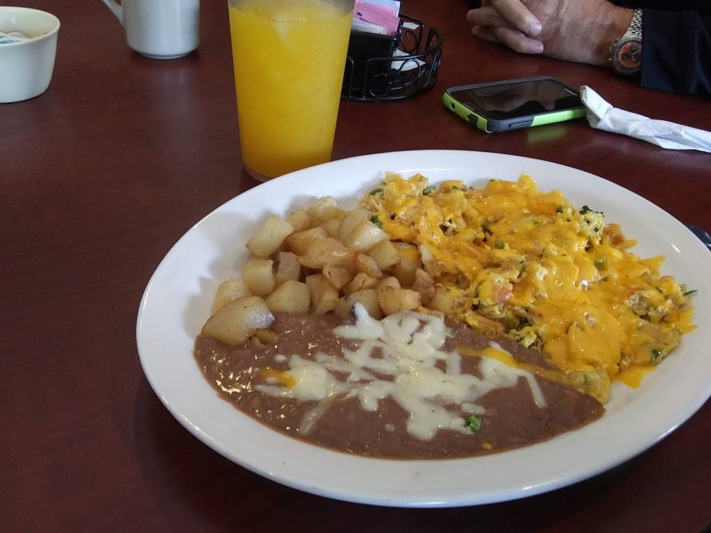 La Fuente Restaurant | restaurant | 214 E Main St, Florence, TX 76527, USA | 2547932870 OR +1 254-793-2870