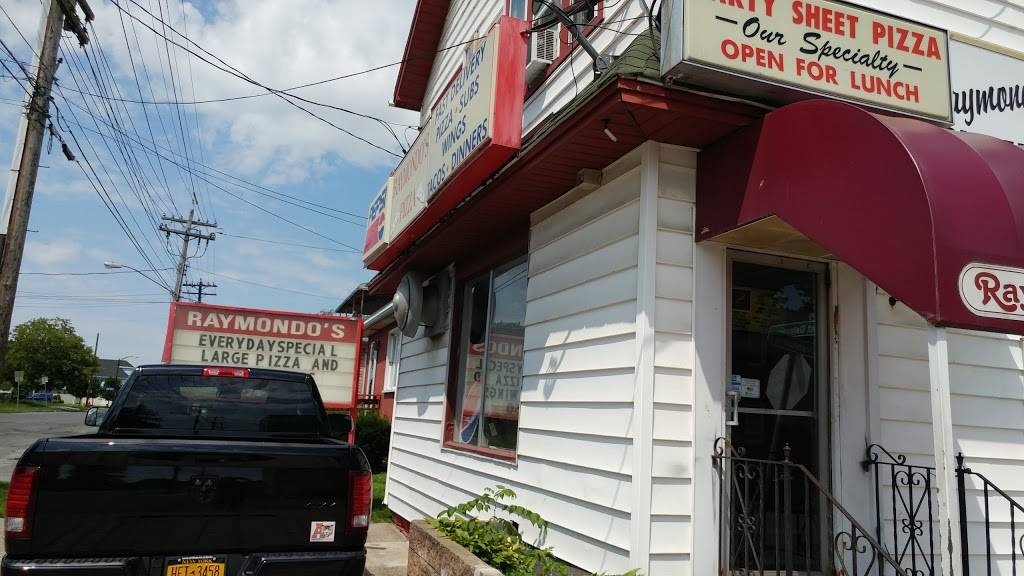 Raymondos Pizzeria | meal takeaway | 1580 E Delavan Ave #3604, Cheektowaga, NY 14215, USA | 7168972200 OR +1 716-897-2200