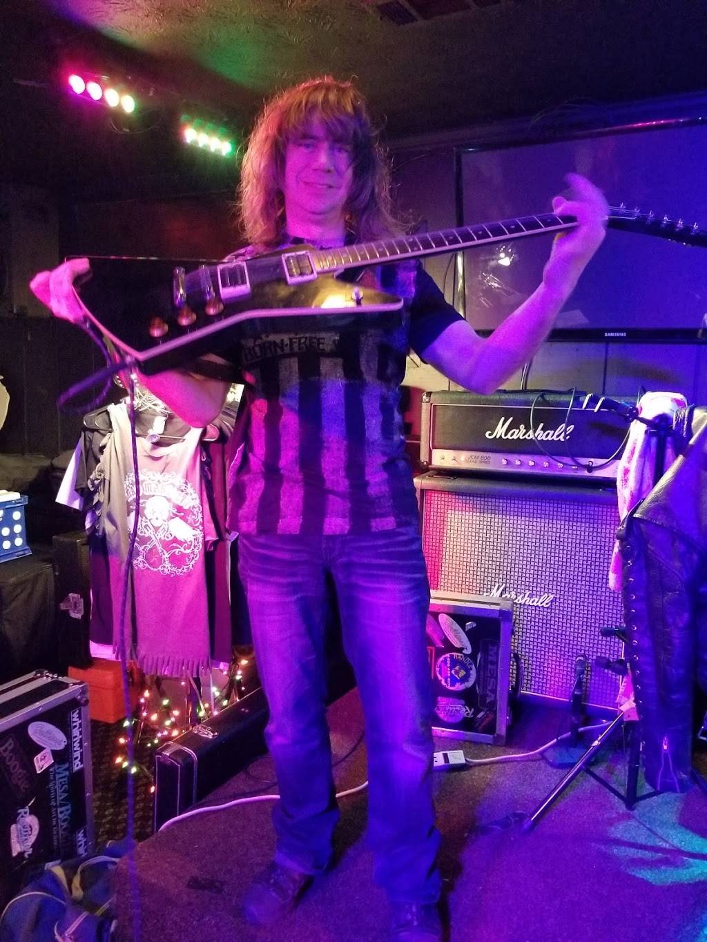 Red and Terrys Timbers | restaurant | 730 Concord Rd SE, Smyrna, GA 30082, USA | 7704342432 OR +1 770-434-2432