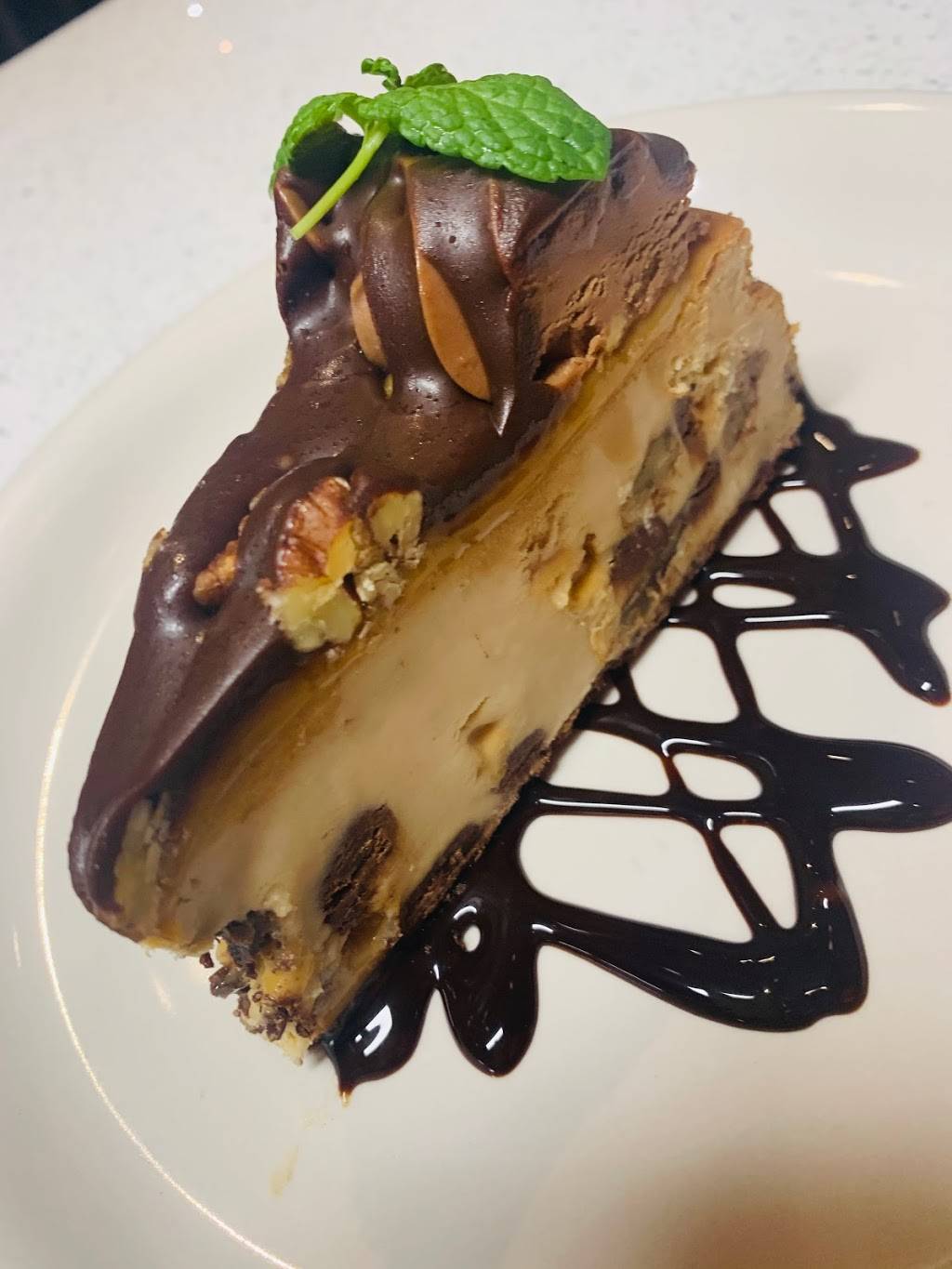 EL G-FE | restaurant | 4253 W 47th St, Chicago, IL 60632, USA | 7735654669 OR +1 773-565-4669