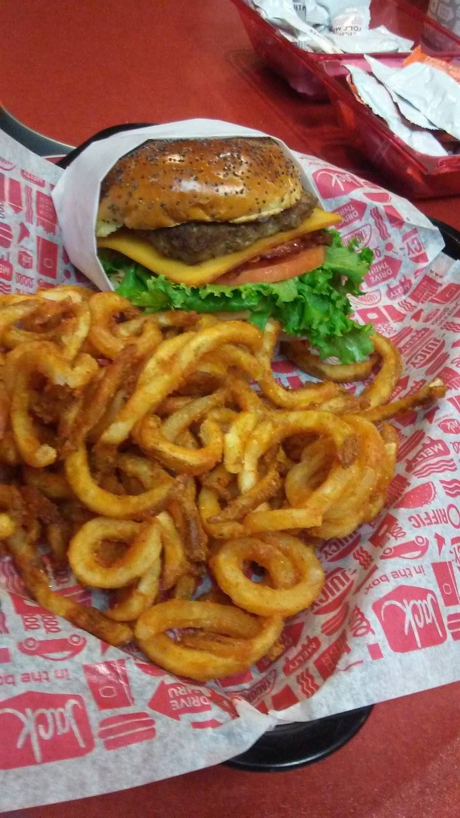 Jack in the Box | restaurant | 611 E Capitol Expy, San Jose, CA 95111, USA | 4085785057 OR +1 408-578-5057