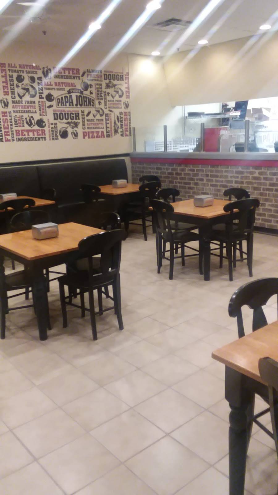 Papa Johns Pizza | restaurant | 460 Banks Crossing Dr, Commerce, GA 30529, USA | 7063352050 OR +1 706-335-2050