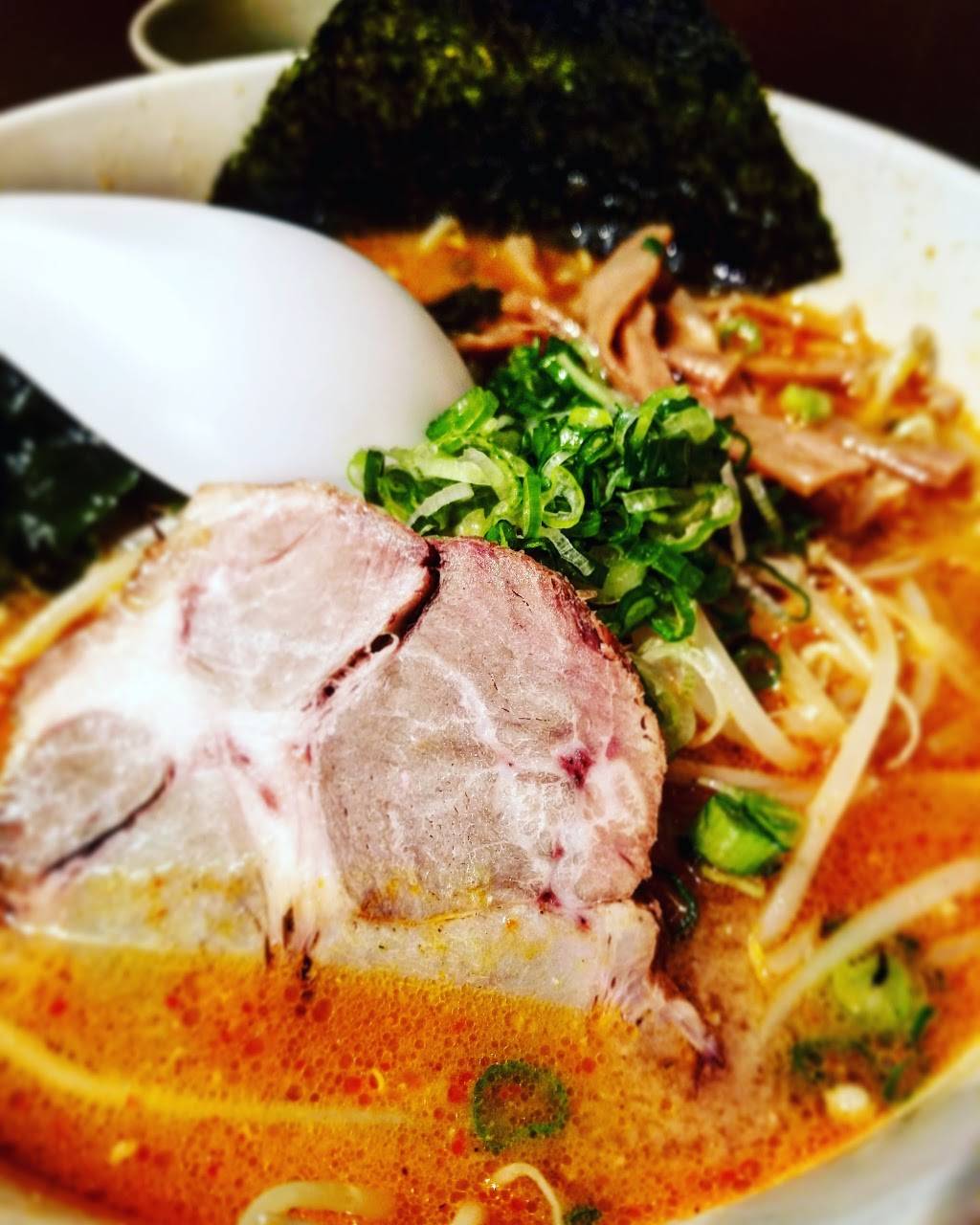 Rens Ramen | restaurant | 11403 Amherst Ave, Silver Spring, MD 20902, USA | 3015555600 OR +1 301-555-5600