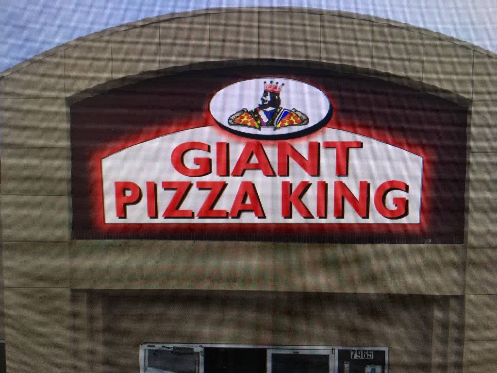 Giant pizza king | restaurant | 7965 Broadway, Lemon Grove, CA 91945, USA | 6198257403 OR +1 619-825-7403