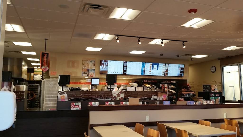 Dunkin | bakery | 405 W Main St, Batavia, NY 14020, USA | 5854831454 OR +1 585-483-1454