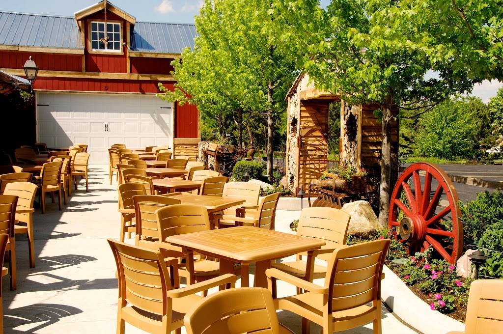 Skooters Roadhouse | restaurant | 700 W Jefferson St, Shorewood, IL 60404, USA | 8157994700 OR +1 815-799-4700