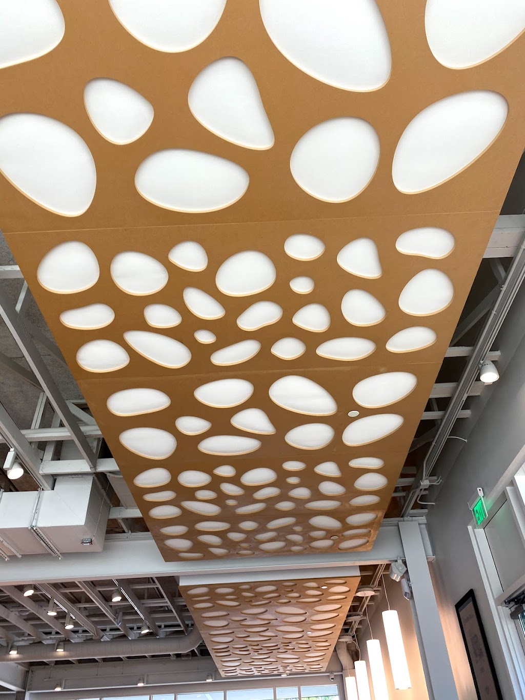 Neighbors Mill Bakery & Cafe | restaurant | 1301 E Sunshine St #120, Springfield, MO 65804, USA | 4178862535 OR +1 417-886-2535