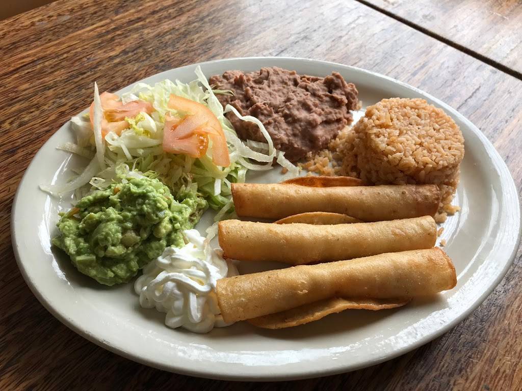 Tequila island mex Restaurant | restaurant | 1174, 1502 N Zarzamora St, San Antonio, TX 78207, USA | 2107361974 OR +1 210-736-1974