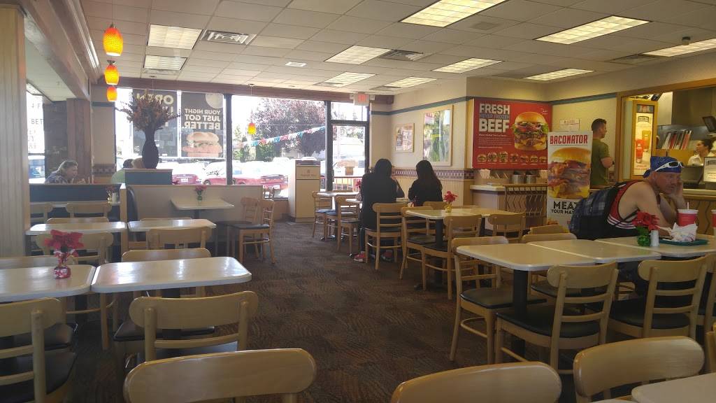 Wendys | restaurant | 2510 Broadway, Everett, WA 98201, USA | 4252595222 OR +1 425-259-5222
