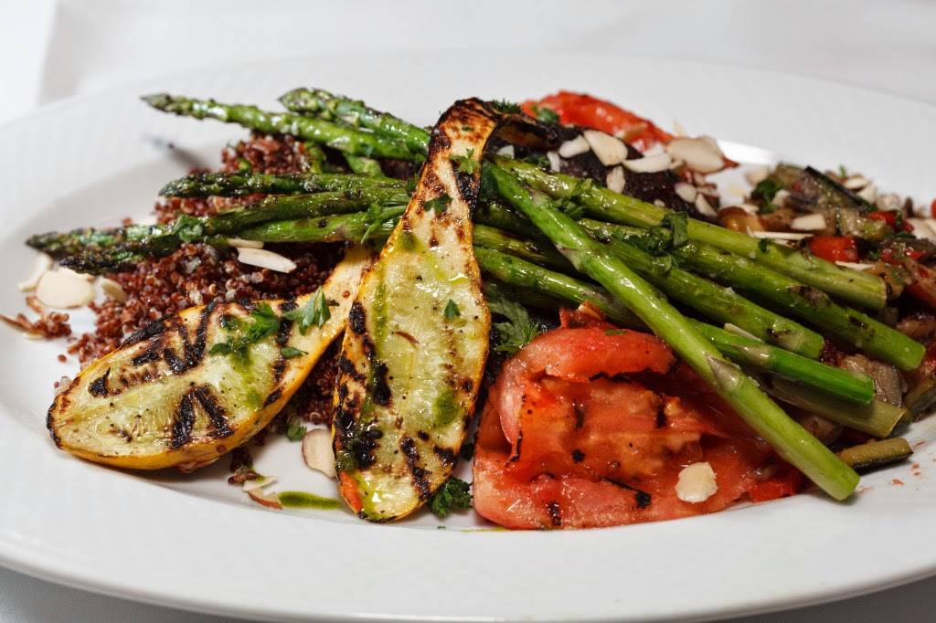 Chateau West | restaurant | 3408 West End Ave, Nashville, TN 37203, USA | 6154322622 OR +1 615-432-2622